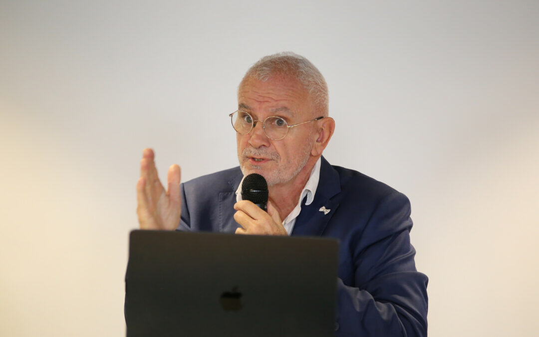 Philippe Bana, réélu président de la FFHandball