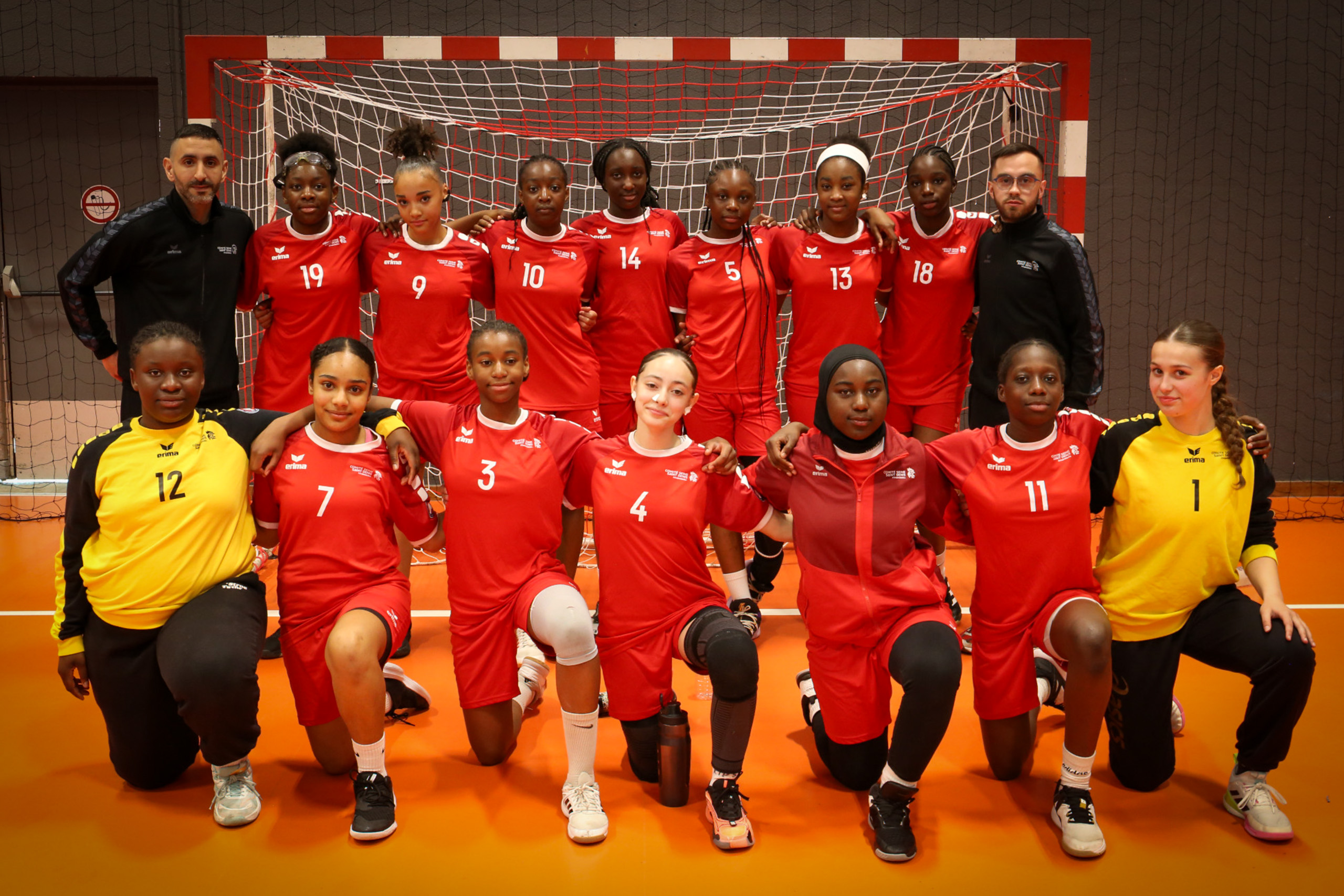 Article Tour IR Intercom Fem 2025